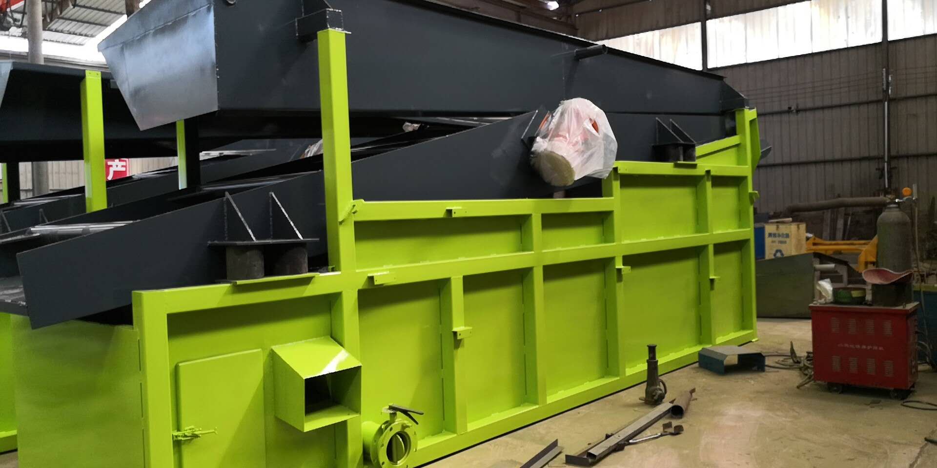 震動式砂石分離機1.jpg